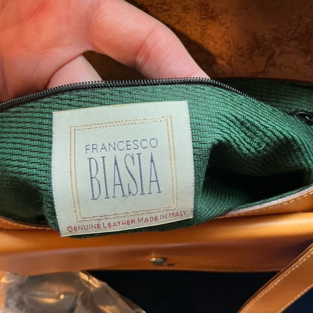 Francesco Biasia Tan Leather Crossbody Bag - Picture 6 of 12